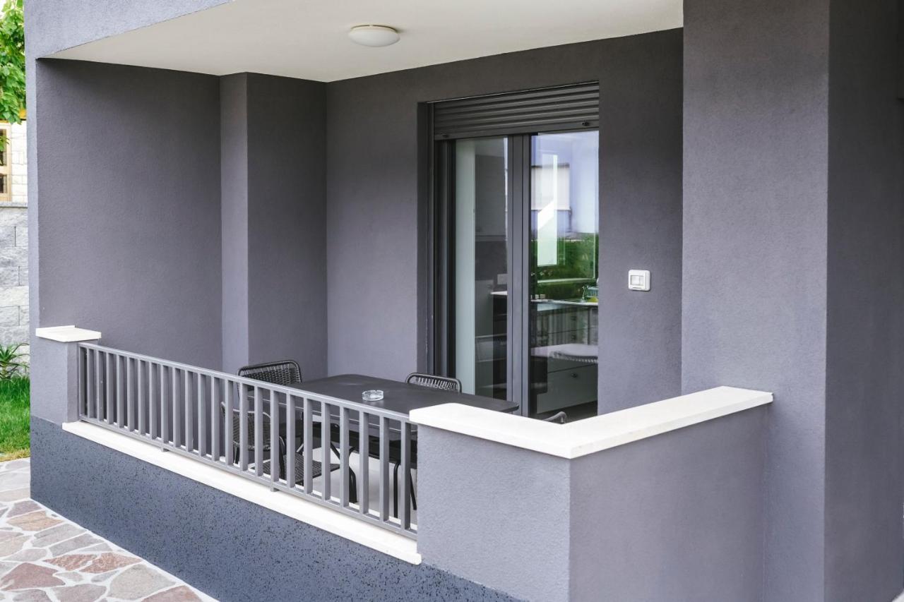 Sunsea Apartments コペル エクステリア 写真
