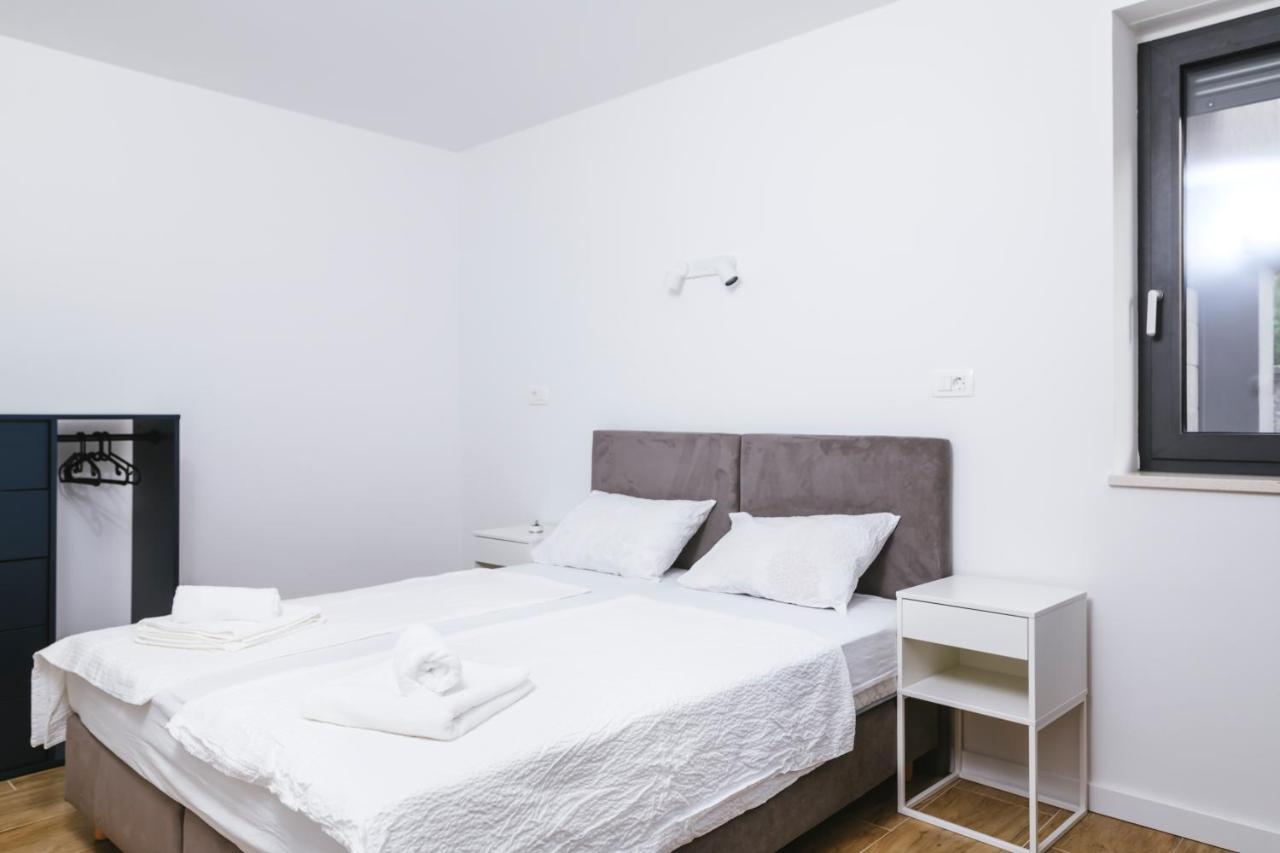 Sunsea Apartments コペル エクステリア 写真